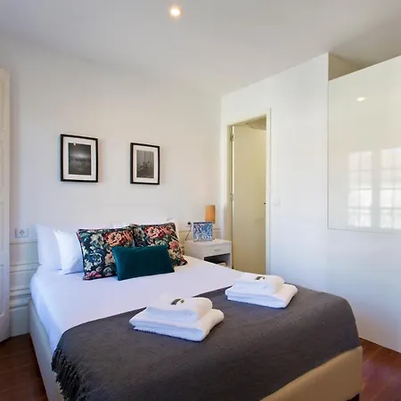 Fine Art Center Apartament