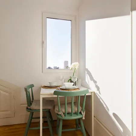 Fine Art Center Apartament