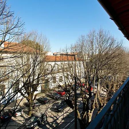 Fine Art Center Apartament Porto